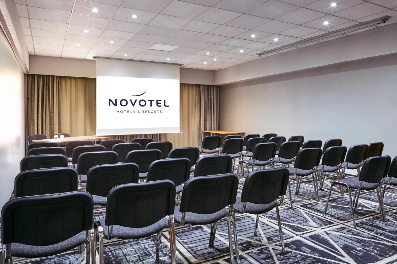 Novotel Manchester West Ворслі Екстер'єр фото
